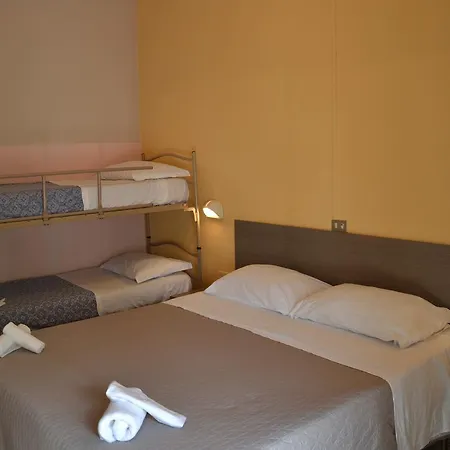 Hotel Britta Rimini Exterior foto